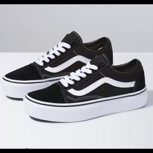 Old skool platform vans